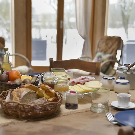 La Yourte De L'abreuvoir