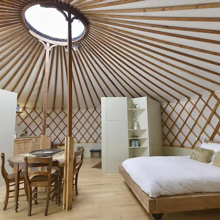 La Yourte De L'abreuvoir Luksusowy namiot